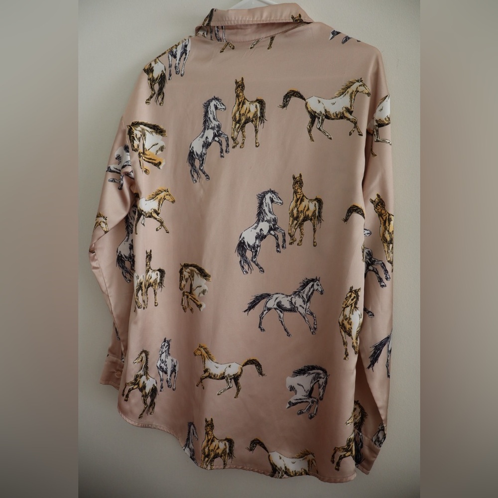 Mazik Horse Print Button-Down Western Blouse Pink - Picture 2 of 4